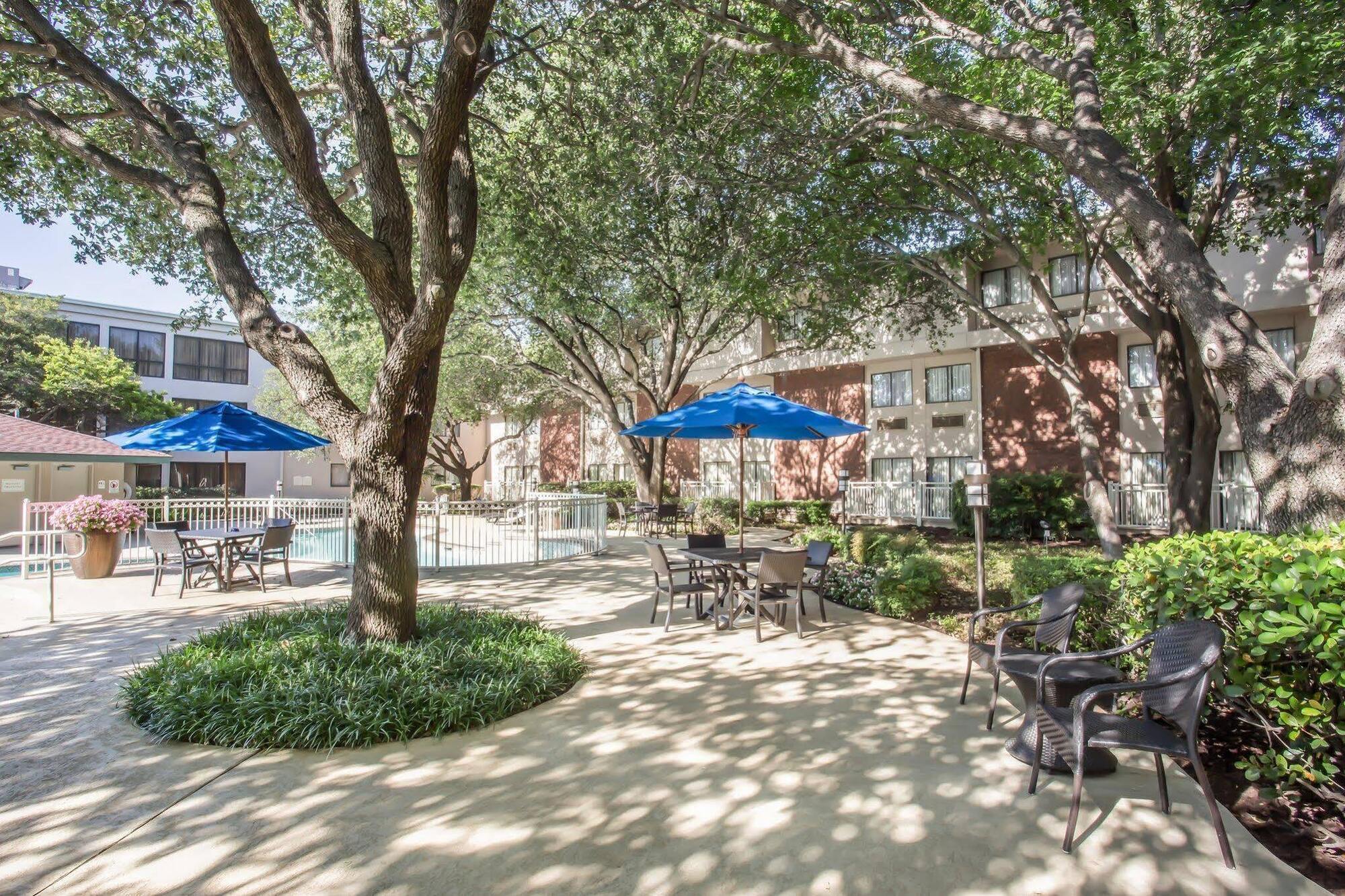 Crowne Plaza Dallas Near Galleria-Addison Eksteriør billede